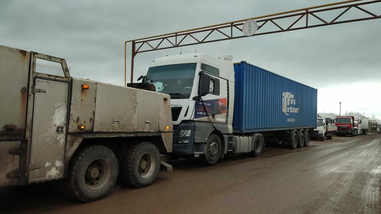 Буксировка грузового транспорта
